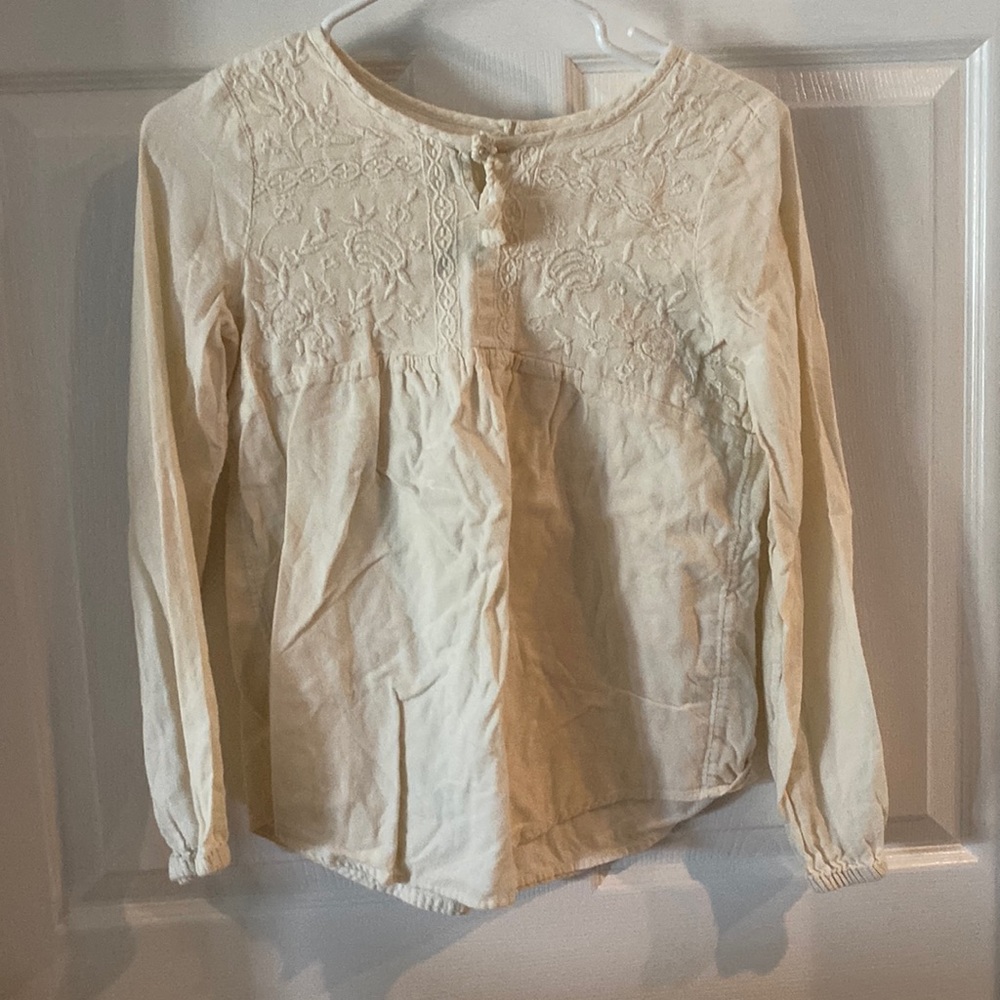 Embroidered shirt
